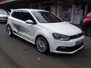 2011 Volkswagen Polo 1.6 Comfortline For Sale in Gauteng, Johannesburg