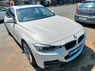 2013 BMW 3 Series 320i M Sport auto For Sale in Gauteng, Johannesburg