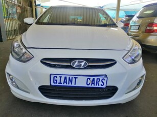 2016 Hyundai Accent sedan 1.6 Fluid For Sale in Gauteng, Johannesburg