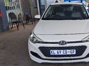 2017 Hyundai i20 1.4 Fluid For Sale in Gauteng, Johannesburg