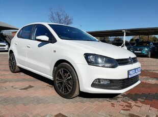 2020 Volkswagen Polo Vivo Hatch 1.6 Comfortline Auto For Sale in Gauteng, Kempton Park
