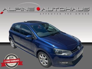 Blue volkswagen Polo Sedan 1.6i Comfortline with 213500km available now!