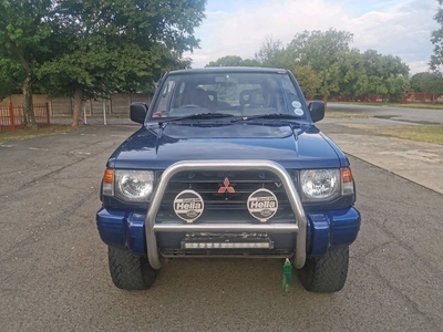 1999 Mitsubishi Pajero