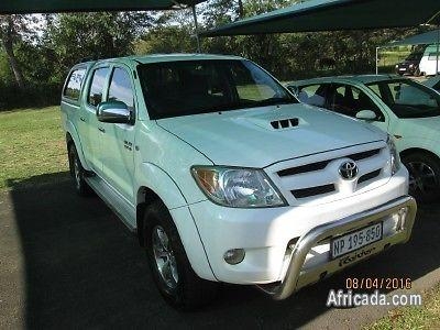 2006 Toyota Hilux Double Cab White