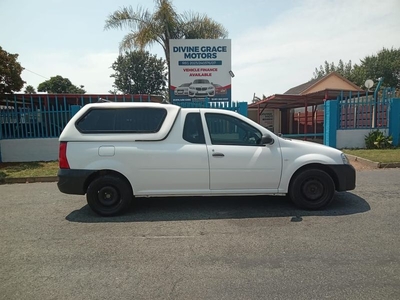 Nissan NP200 1.6 8V AC Safety Pack, White with 86000km, for sale!