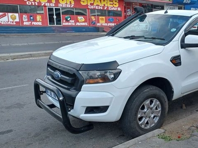 2018 Ford Ranger 2.2 TDCi XLS, single cab, excellent condition, full service history, 91000km, R175