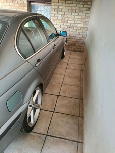 BMW 330d 2004 e46