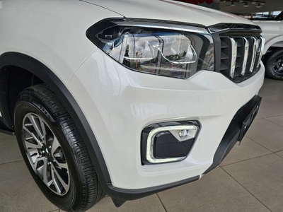 New Mahindra Scorpio N 2.2D Auto Z8 4x2 AT for sale in Gauteng