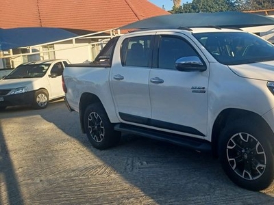Toyota Hilux MY20.10 2.8 GD-6 4X4 Legend AT DC, White with 89000km, for sale!