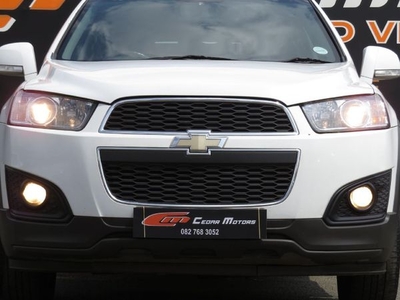 Used Chevrolet Captiva 2.2D LT Auto for sale in Gauteng