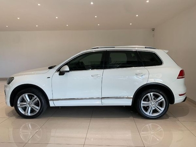 Used Volkswagen Touareg 3.0 V6 TDI Auto Bluemotion (180kW) for sale in Gauteng
