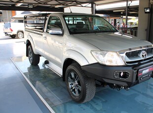 2010 Toyota Hilux 2.7 Raider For Sale