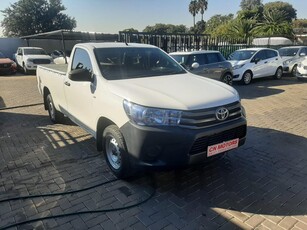 2017 Toyota Hilux 2.0 (Aircon) For Sale