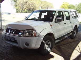 Used Nissan NP300 2.4i 4x4 Double