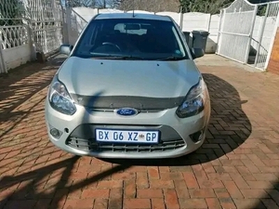 Ford Focus 2014, Manual, 1.4 litres - Johannesburg