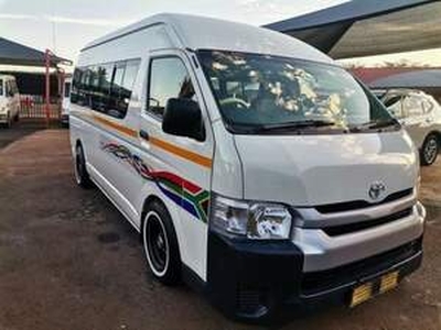 Toyota Avanza 2016, Manual, 2.5 litres - Bloemfontein
