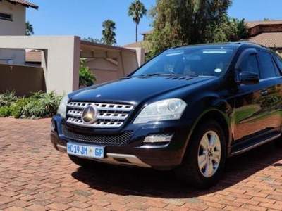 2011 Mercedes-Benz M-Class ML350 CDI A/T WITH FULL OFF ROAD SPEC