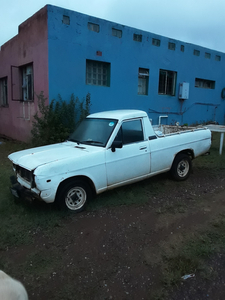 1995 Nissan 1400 selling for spares