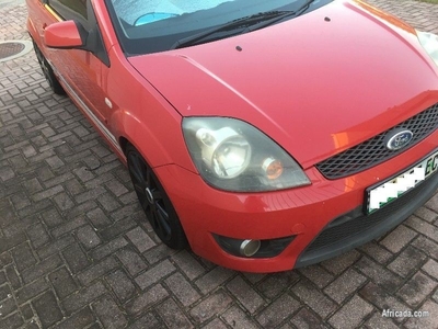 2006 Ford Fiesta ST 150 Red