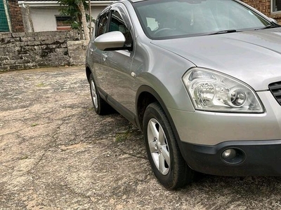 2008 Nissan qashaqai 2 0 acent no accident no touch ups 137000km spare key,mags,electric windows