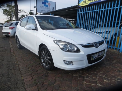 2011 Hyundai i30 1.6 GLS, White with 105000km available now!
