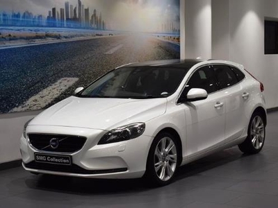 2015 Volvo V40 T3 Elite For Sale in Kwazulu-Natal, Umhlanga