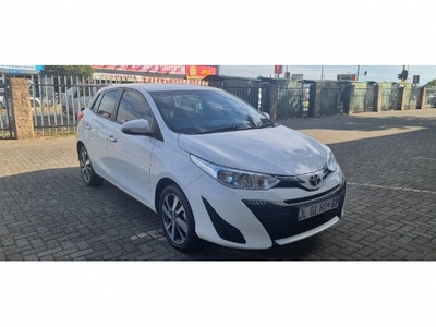 2020 Toyota Yaris 1.5 XS CVT 5 Door For Sale in KwaZulu-Natal