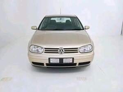 Volkswagen Golf 2002, Manual, 2 litres - Thabazimbi