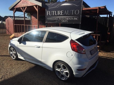 WHITE FORD FIESTA ST FOR SALE 2014
