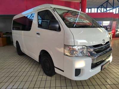 2015 Toyota Quantum 2.7 10-Seater Bus WITH 71635 KMS,CALL JASON 063 702 6396