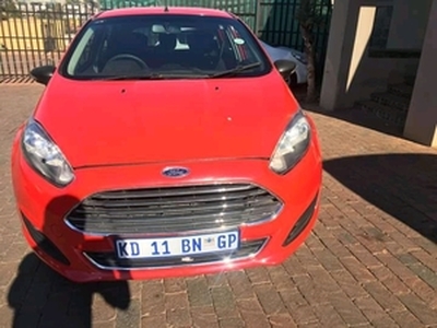 Ford Fiesta 2015, Manual, 1.4 litres - Johannesburg