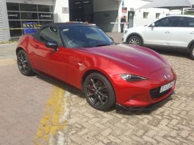 Mazda MX-5 2.0 Roadster-Coupe