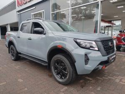 Nissan Navara 2.5DDTi double cab PRO-4X 4x4