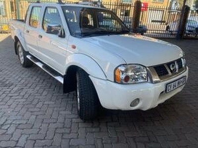 Nissan NP 300 2014, Manual, 2.4 litres - Bloemfontein