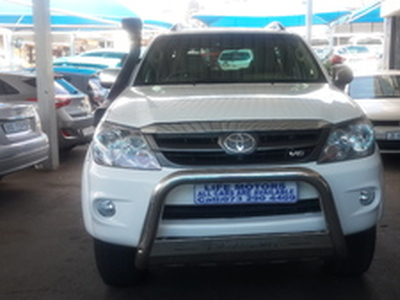 Toyota Fortuner 2007, Automatic, 4 litres - Johannesburg