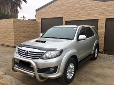 Toyota Fortuner 2014, Automatic, 3 litres - Ballitoville