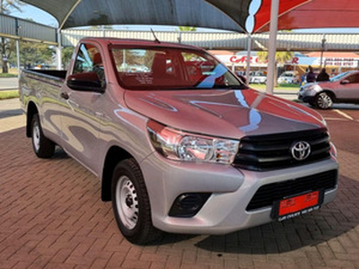 Toyota Hilux 2014, Manual, 2.4 litres - Saldanha
