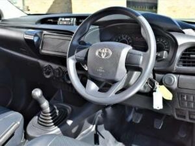 Toyota Hilux 2017, Manual, 2 litres - Krugersdorp