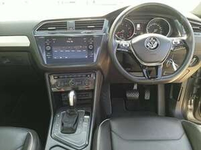Volkswagen Tiguan 2020, Automatic, 1.4 litres - Alice