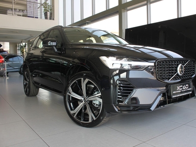 2023 Volvo XC60 T8 Recharge AWD Ultimate Dark For Sale