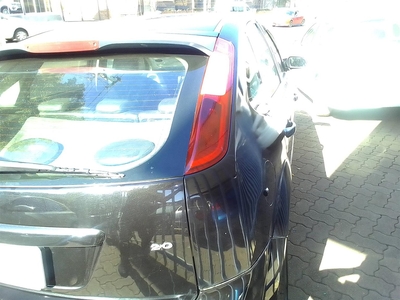 FORD FOCUS BLACK 2007 FOR SALE