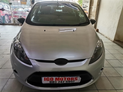 2012 Ford Fiesta 1.4 Manual Mechanically perfect with Clothes Seat