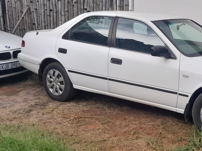 Toyota Camry 2200 GLX AT one owner low Kms