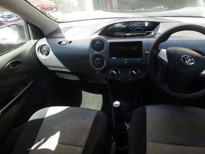 2014 Toyota Etios Sedan 1.5