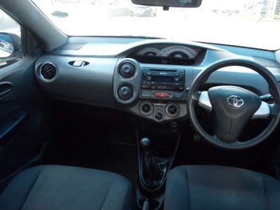 2015 Toyota Etios Sedan 1.5 SX Manual MINT 86,000km Cloth Seats, Well Maintained