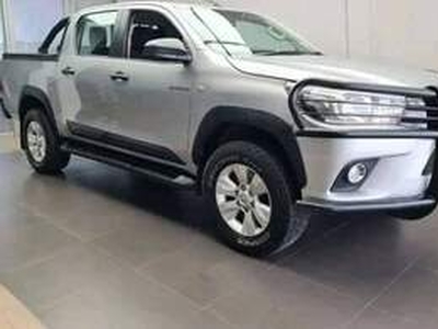 Toyota Hilux 2016, Manual, 2.4 litres - Kanonkop