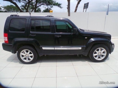 2012 Jeep Cherokee 3. 7 Limited Auto Black