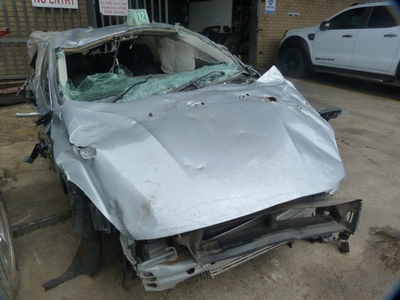 Volvo V40 T4 Elite Manual Silver - 2012 STRIPPING FOR SPARES