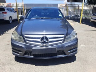 2012 Mercedes-Benz C-Class C200 Avantgarde auto For Sale in Gauteng, Fairview