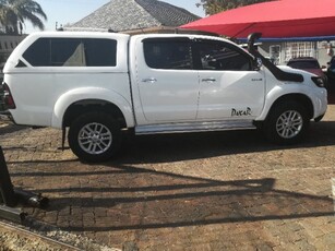2013 Toyota Hilux 3.0D-4D double cab Raider Dakar edition For Sale in Gauteng, Johannesburg